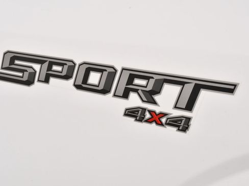 Used 2018 Ford F150 XLT w/ Equipment Group 302A Luxury AWD/4WD image 22