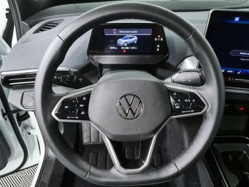 Certified 2025 Volkswagen ID.4 Pro RWD image 11