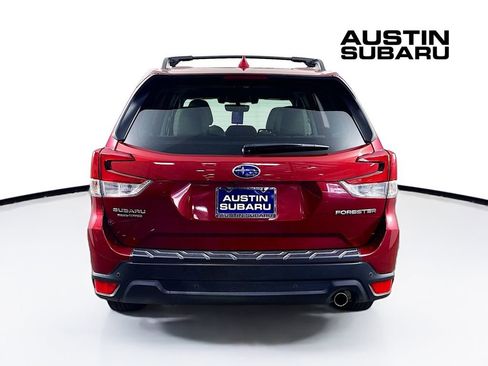 Used 2019 Subaru Forester Limited w/ Popular Package #3 AWD/4WD image 6