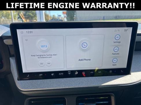 New 2025 Ford Maverick XLT w/ XLT Luxury Package FWD image 22