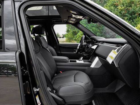New 2026 Land Rover Range Rover SE AWD/4WD image 44
