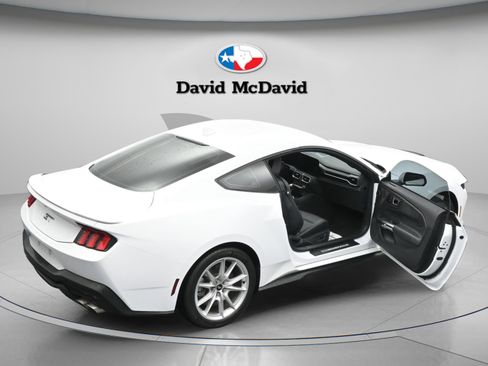 Used 2025 Ford Mustang GT Premium RWD image 45