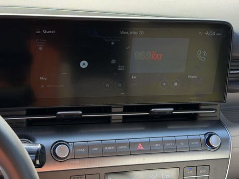 Used 2024 Hyundai Kona SEL w/ Convenience Package FWD image 11