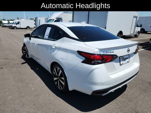 Used 2021 Nissan Versa SR w/ Convenience Package FWD image 5