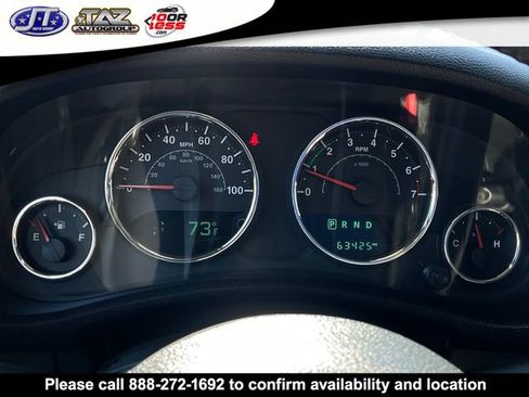 Used 2017 Jeep Wrangler Sahara w/ Connectivity Group image 16