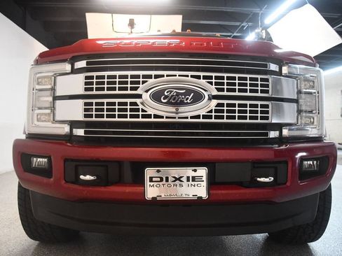 Used 2018 Ford F250 Platinum w/ Platinum Ultimate Package AWD/4WD image 67