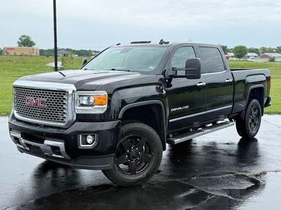 Used 2015 GMC Sierra 2500 Denali w/ Duramax Plus Package