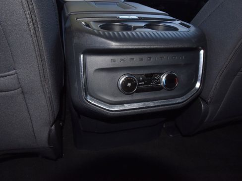 Certified 2025 Ford Expedition Max Active image 19