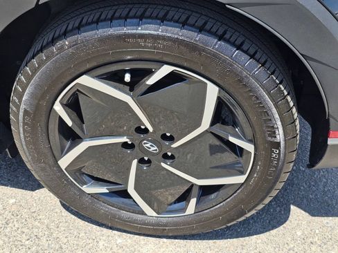 Certified 2024 Hyundai Ioniq 5 SEL RWD image 8