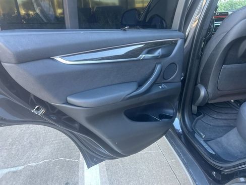 Used 2018 BMW X5 xDrive35i w/ Driving Assistance Package image 15