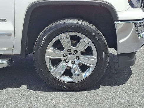 Used 2018 GMC Sierra 1500 SLT AWD/4WD image 8