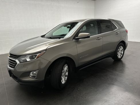 Used 2018 Chevrolet Equinox LT AWD/4WD image 4
