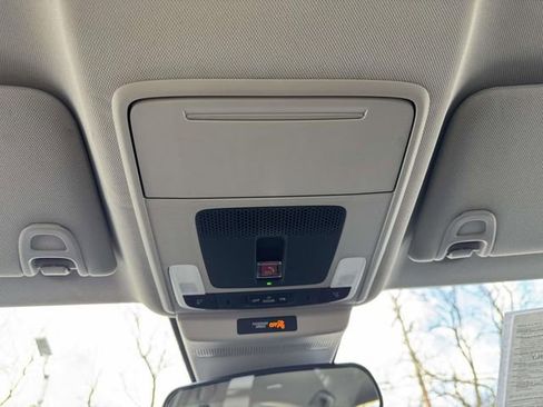Certified 2025 Honda Accord LX image 29