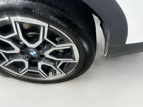 Used 2025 BMW X2 xDrive28i image 11
