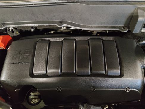 Used 2017 Buick Enclave Leather image 30