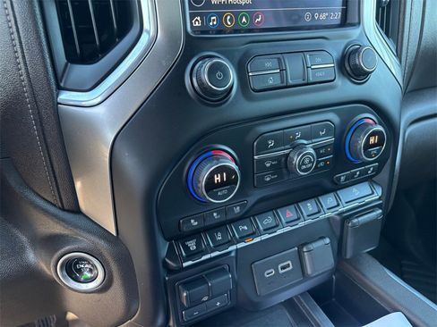 Used 2020 Chevrolet Silverado 3500 LTZ w/ LTZ Premium Package image 18