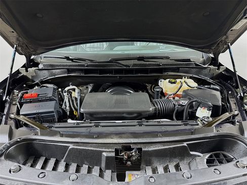 Used 2023 Cadillac Escalade Sport Platinum w/ LPO, ONYX Package image 32