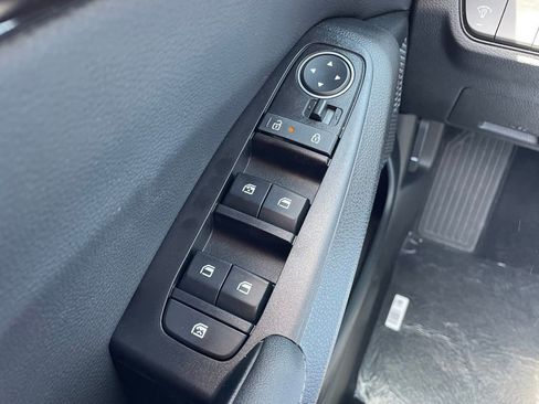 New 2026 Kia Seltos S AWD/4WD image 23