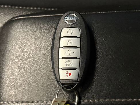 Used 2022 Nissan Sentra SV w/ All-Weather Package FWD image 17