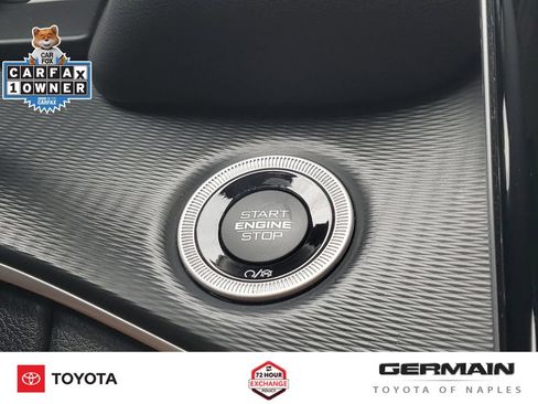 Used 2023 Jeep Grand Cherokee L Laredo RWD image 33