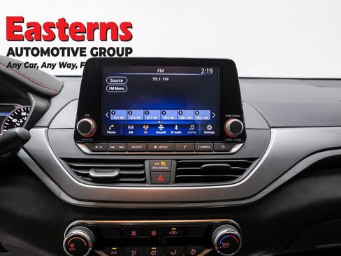 Used 2024 Nissan Altima 2.5 SR image 12