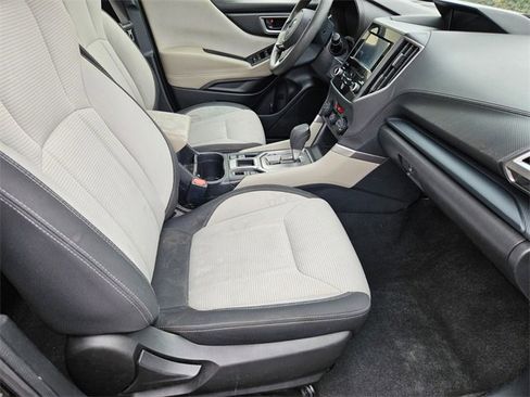 Used 2021 Subaru Forester image 7