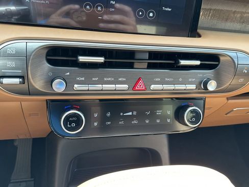 New 2026 Hyundai Palisade Calligraphy FWD image 21
