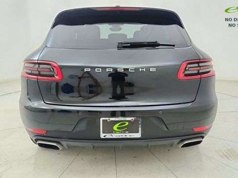 Used 2018 Porsche Macan AWD/4WD image 5