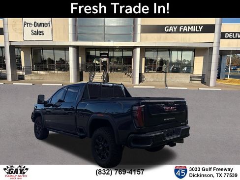 Used 2024 GMC Sierra 2500 AT4 w/ AT4 Premium Plus Package AWD/4WD image 7