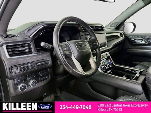 Used 2022 GMC Yukon Denali w/ Max Trailering Package AWD/4WD image 11