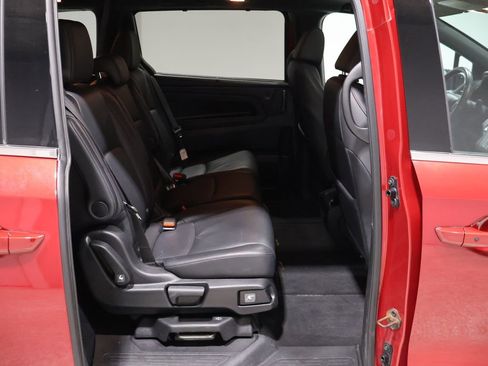 Used 2025 Honda Odyssey Sport-L image 23