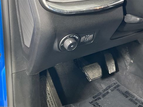 Used 2022 Jeep Compass Limited AWD/4WD image 10