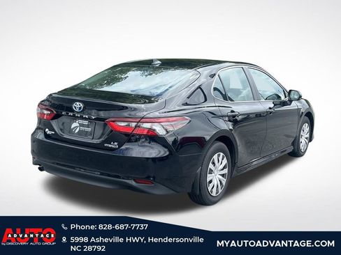 Used 2024 Toyota Camry LE FWD image 3