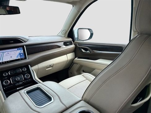 Used 2021 GMC Yukon Denali image 26