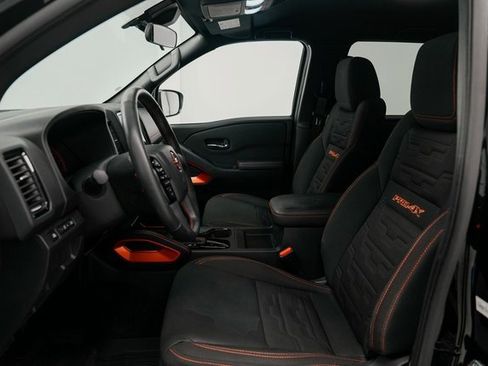 Used 2024 Nissan Frontier PRO-4X w/ Off-Road Protection Package image 22