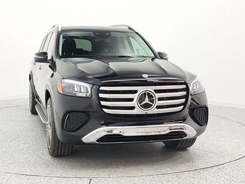 New 2026 Mercedes-Benz GLS 450 4MATIC image 2