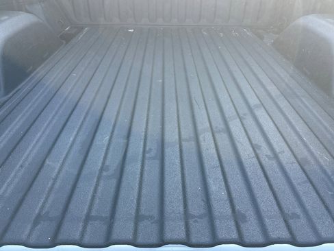 Used 2023 GMC Sierra 1500 Elevation image 16