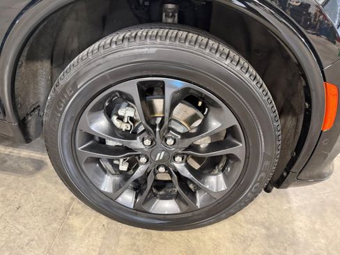 Certified 2024 Dodge Durango R/T AWD/4WD image 4
