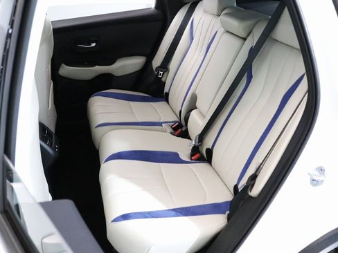 Certified 2025 Acura ADX A-Spec image 10