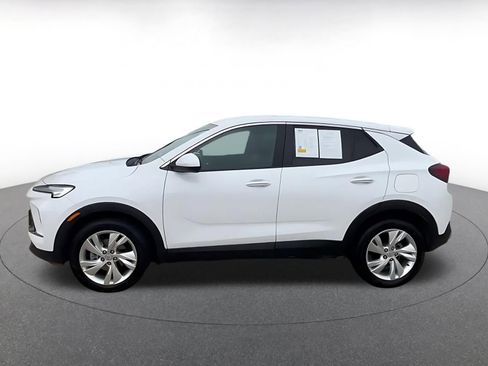 Used 2025 Buick Encore GX Preferred FWD image 9