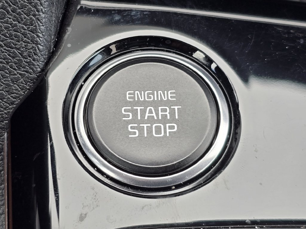 Used 2025 Kia Sportage SX FWD image 41