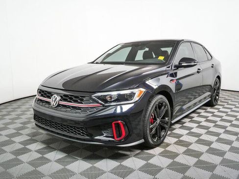 Used 2022 Volkswagen Jetta GLI Autobahn FWD image 5