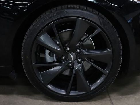 Used 2023 Genesis G70 2.0T w/ Sport Prestige Package RWD image 42