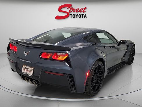 Used 2019 Chevrolet Corvette Grand Sport RWD image 2