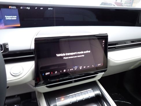 New 2026 Lincoln Nautilus Premier w/ Equipment Group 102A image 22