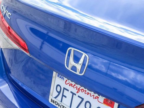 Certified 2023 Honda Civic EX image 8