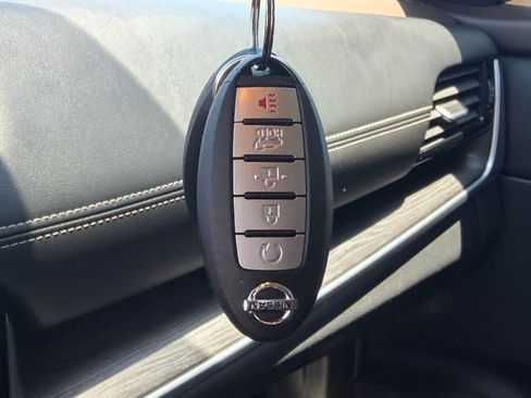 Certified 2021 Nissan Rogue SL FWD image 29