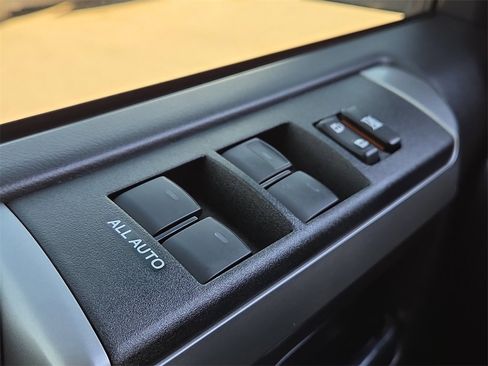 Used 2023 Toyota 4Runner SR5 Premium image 27