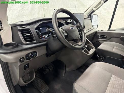 Used 2023 Ford Transit 350 XLT RWD image 3