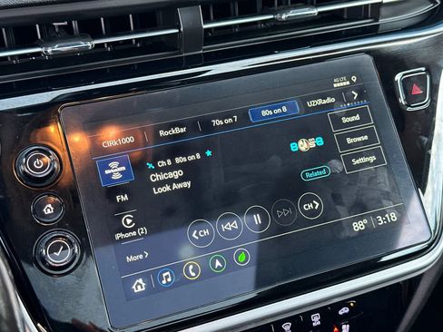 Used 2022 Chevrolet Bolt EUV Premier w/ Sun & Sound Package image 17